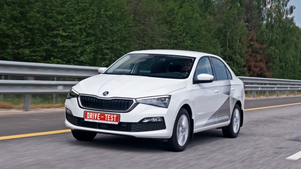 Сверяем обновления хитов Hyundai Solaris и&nbsp;Skoda Rapid