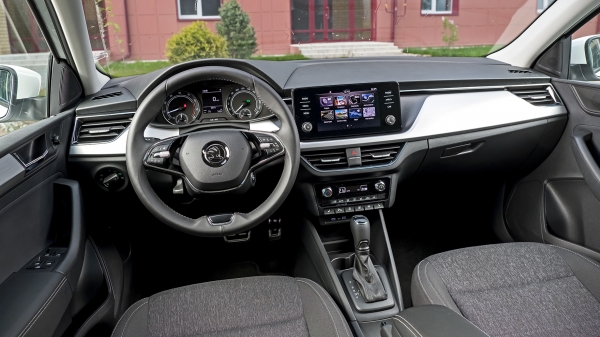 Сверяем обновления хитов Hyundai Solaris и&nbsp;Skoda Rapid