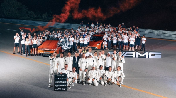 Электромобиль AMG GT XX стал марафонцем-рекордсменом Электромобиль AMG GT XX стал марафонцем-рекордсменом