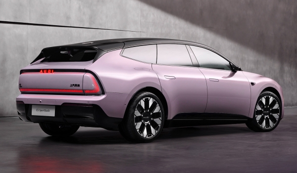 AUDI E5 Sportback выходит на рынок в четырех версиях AUDI E5 Sportback выходит на рынок в четырех версиях