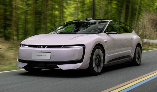 AUDI E5 Sportback выходит на рынок в четырех версиях AUDI E5 Sportback выходит на рынок в четырех версиях