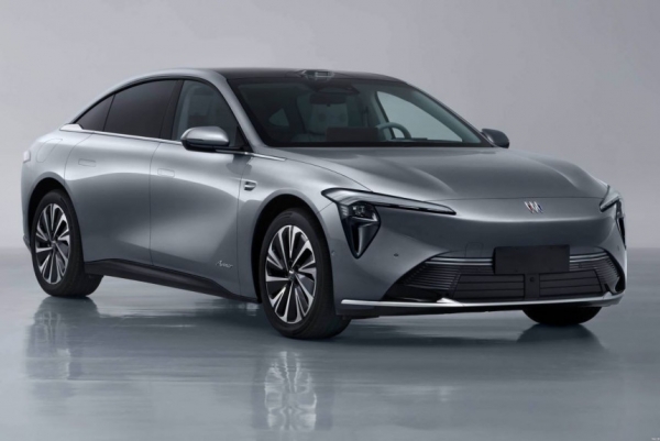 Большой седан Buick Electra L7: интерьер и автопилот