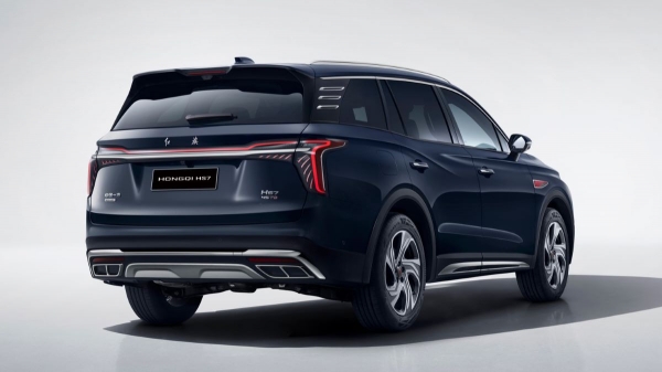 Кроссовер Hongqi HS7 второго поколения приготовился к дебюту в России Кроссовер Hongqi HS7 второго поколения приготовился к дебюту в России