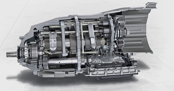 Соотносим BMW 840i Gran Coupe с хэтчем Porsche Panamera 4 Соотносим BMW 840i Gran Coupe с хэтчем Porsche Panamera 4