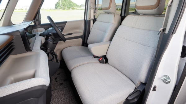 Тройной дебют: новые Nissan Roox, Mitsubishi eK Space и Delica Mini Тройной дебют: новые Nissan Roox, Mitsubishi eK Space и Delica Mini