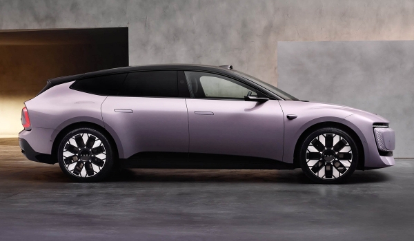 AUDI E5 Sportback выходит на рынок в четырех версиях AUDI E5 Sportback выходит на рынок в четырех версиях