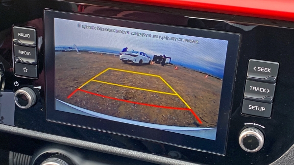 Вычисляем обновлённый седан Kia Rio по внешним признакам Вычисляем обновлённый седан Kia Rio по внешним признакам