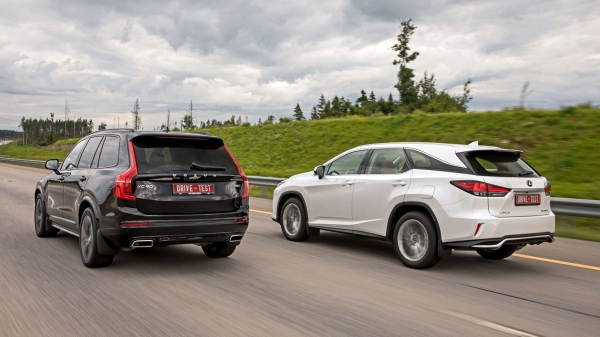 Сличаем семиместность гигантов Lexus RX 350L и Volvo XC90 Сличаем семиместность гигантов Lexus RX 350L и Volvo XC90