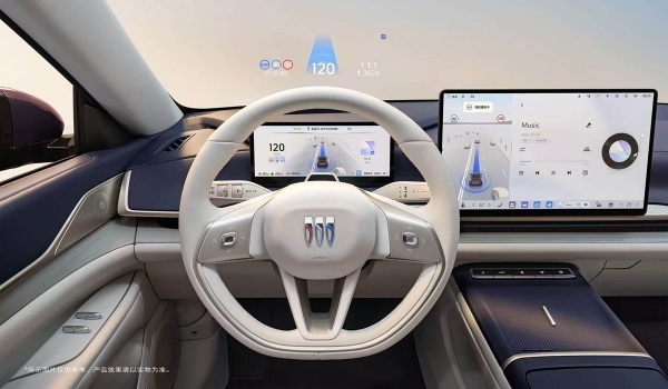 Большой седан Buick Electra L7: интерьер и автопилот