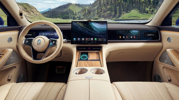 Кроссовер Aito/Seres M7 второго поколения: полноценная премьера