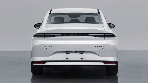 Nissan Teana и Nissan N6: два седана для Китая