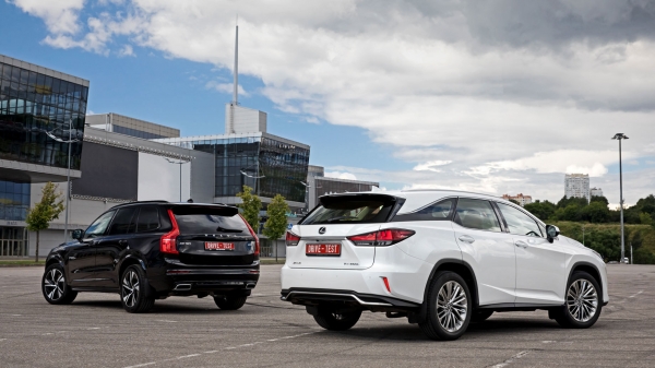 Сличаем семиместность гигантов Lexus RX 350L и Volvo XC90 Сличаем семиместность гигантов Lexus RX 350L и Volvo XC90
