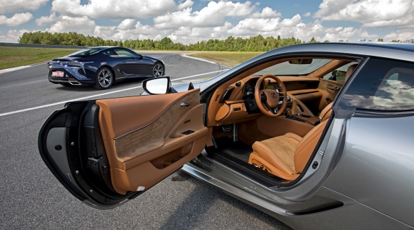 Удваиваем ставку на&nbsp;Lexus LC 500 в&nbsp;поисках удачной комбинации