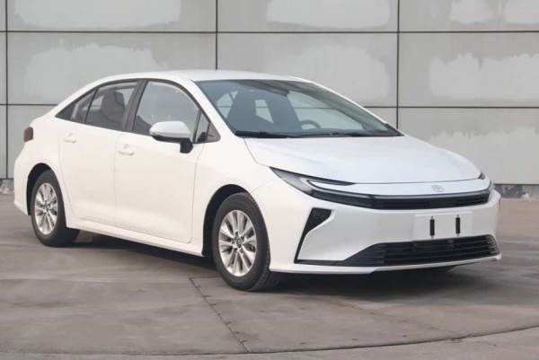 На подходе обновленная Toyota Corolla и RAV4 для Китая