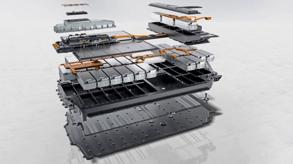 Ведём в&nbsp;заносе электрический седан Porsche Taycan&nbsp;4S