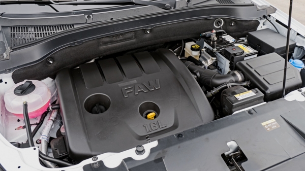 Находим старомодным кроссовер FAW&nbsp;Bestune&nbsp;X40