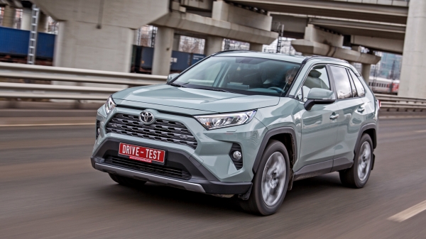 Сопоставляем кроссоверы Toyota RAV4 и&nbsp;Citroen C5 Aircross