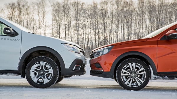 Буксуем на&nbsp;седанах Renault Logan Stepway и&nbsp;Lada Vesta Cross