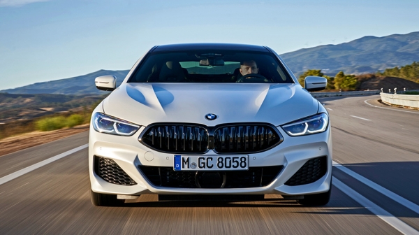 Затрудняемся в определении жанра BMW Gran Coupe восьмой серии Затрудняемся в определении жанра BMW Gran Coupe восьмой серии