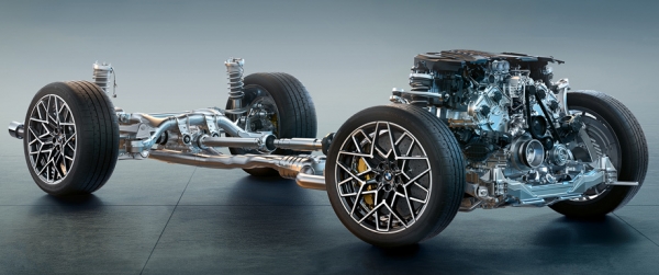 Разгоняем тормозами купе и&nbsp;кабриолет BMW M8 Competition