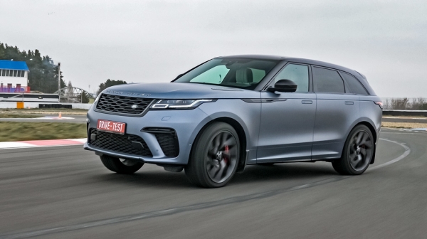 Разгоняем BMW X3 M, Jaguar F-Pace SVR и Range Rover Velar с V8 Разгоняем BMW X3 M, Jaguar F-Pace SVR и Range Rover Velar с V8