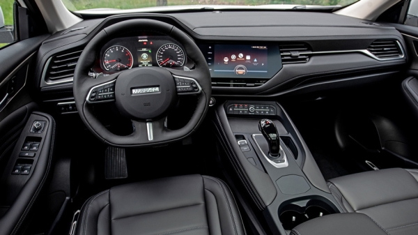 Приближаемся к конкурентам на китайском кроссовере Haval F7 Приближаемся к конкурентам на китайском кроссовере Haval F7