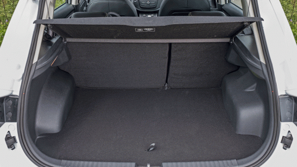 Находим старомодным кроссовер FAW&nbsp;Bestune&nbsp;X40