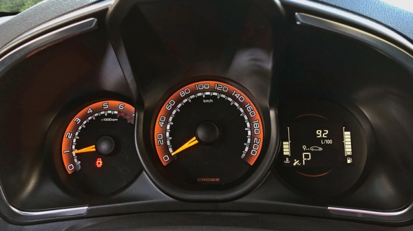 Оцениваем приобретения и потери хэтча Lada Xray Cross с вариатором Оцениваем приобретения и потери хэтча Lada Xray Cross с вариатором