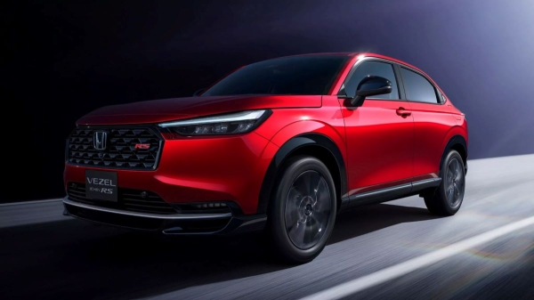 Обновленный паркетник Honda Vezel RS: уже не турбо