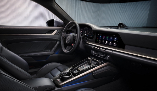 Обновленный Porsche 911 Turbo S: теперь гибрид