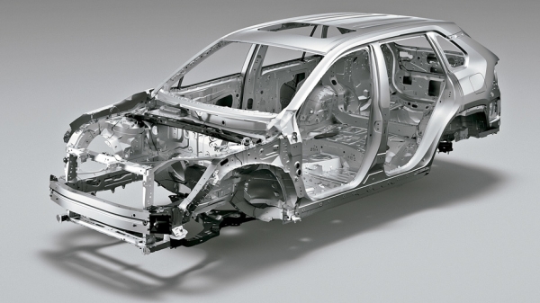 Сопоставляем кроссоверы Toyota RAV4 и&nbsp;Citroen C5 Aircross