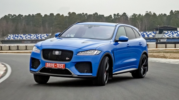 Разгоняем BMW X3 M, Jaguar F-Pace SVR и Range Rover Velar с V8 Разгоняем BMW X3 M, Jaguar F-Pace SVR и Range Rover Velar с V8