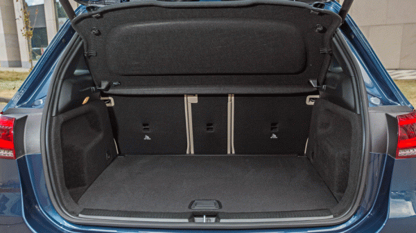 Проводим время с компактвэном Mercedes-Benz B 200 Проводим время с компактвэном Mercedes-Benz B 200