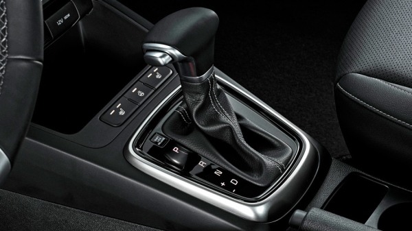 Сверяем клиренс обновлённого хэтчбека Kia Rio X-Line со&nbsp;старым