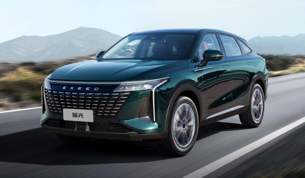 Обновленный Exeed RX: больше гибридных версий Обновленный Exeed RX: больше гибридных версий