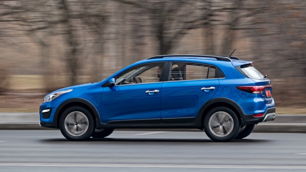 Сверяем клиренс обновлённого хэтчбека Kia Rio X-Line со&nbsp;старым
