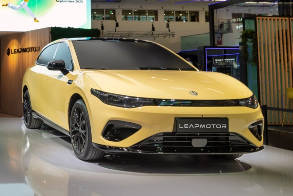В Германии дебютировал хэтчбек Leapmotor B05