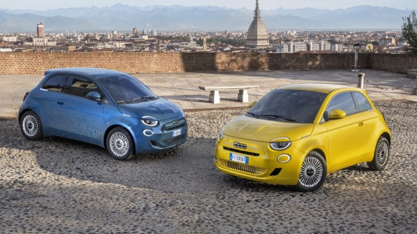 Новый бензиновый Fiat 500 выходит на рынок