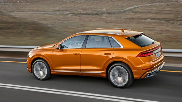 Мечтаем о&nbsp;дизеле за&nbsp;рулём кроссовера Audi&nbsp;Q8&nbsp;55 TFSI