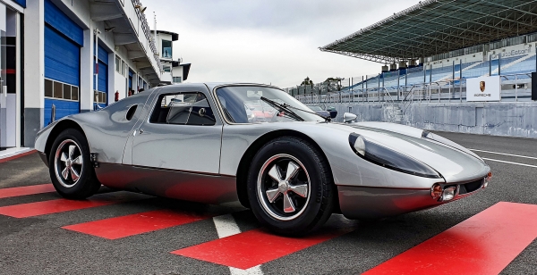 Возвращаем недостающие цилиндры Porsche&nbsp;718 GTS 4.0