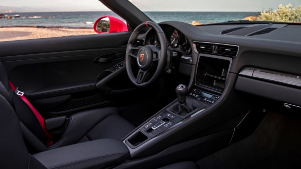 Используем Porsche 911 Speedster для знакомства с&nbsp;мотором GT3