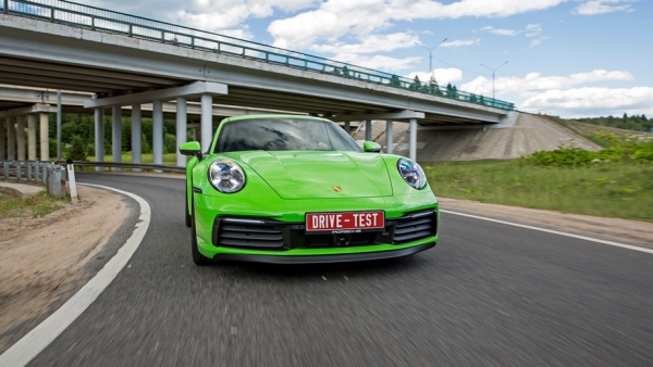 Отходим от формата ради купе Porsche 911 Carrera S серии 992 Отходим от формата ради купе Porsche 911 Carrera S серии 992