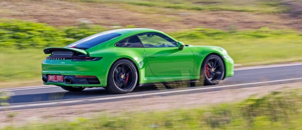 Отходим от формата ради купе Porsche 911 Carrera S серии 992 Отходим от формата ради купе Porsche 911 Carrera S серии 992