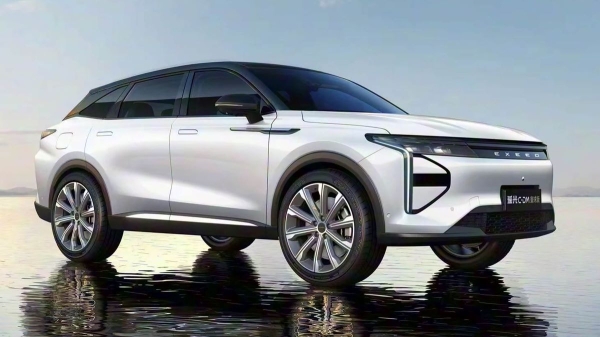 Обновленный Exeed RX: больше гибридных версий Обновленный Exeed RX: больше гибридных версий