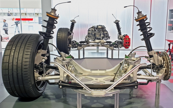 Возвращаем недостающие цилиндры Porsche&nbsp;718 GTS 4.0