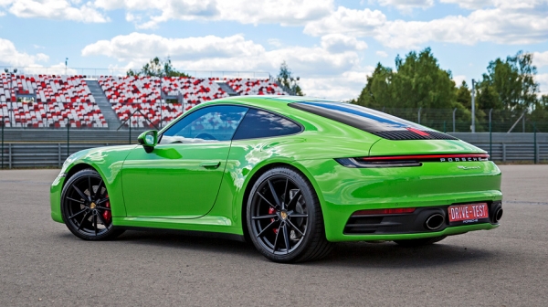 Отходим от формата ради купе Porsche 911 Carrera S серии 992 Отходим от формата ради купе Porsche 911 Carrera S серии 992