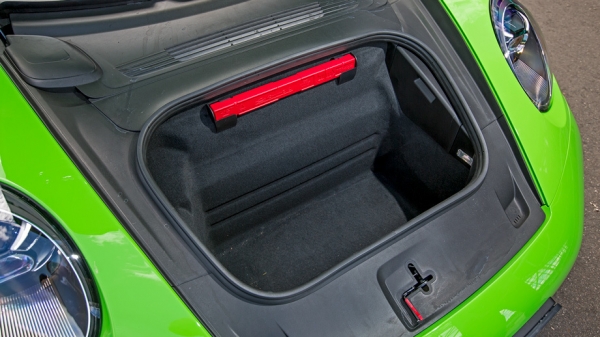 Отходим от формата ради купе Porsche 911 Carrera S серии 992 Отходим от формата ради купе Porsche 911 Carrera S серии 992