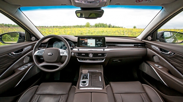 Пересаживаемся из&nbsp;дорогого седана Genesis&nbsp;G80 в&nbsp;Kia К900
