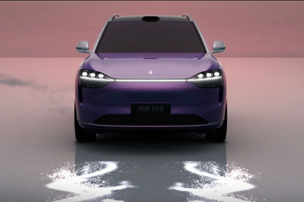 У кроссовера Aito M9 появилась четырехместная топ-версия