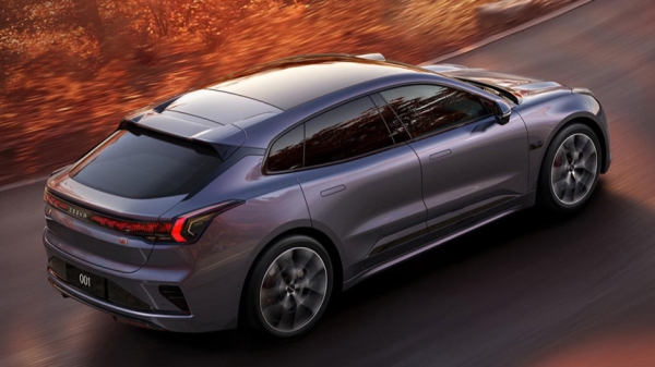 Обновленный Zeekr 001: «звездное небо» и VIP-кресло